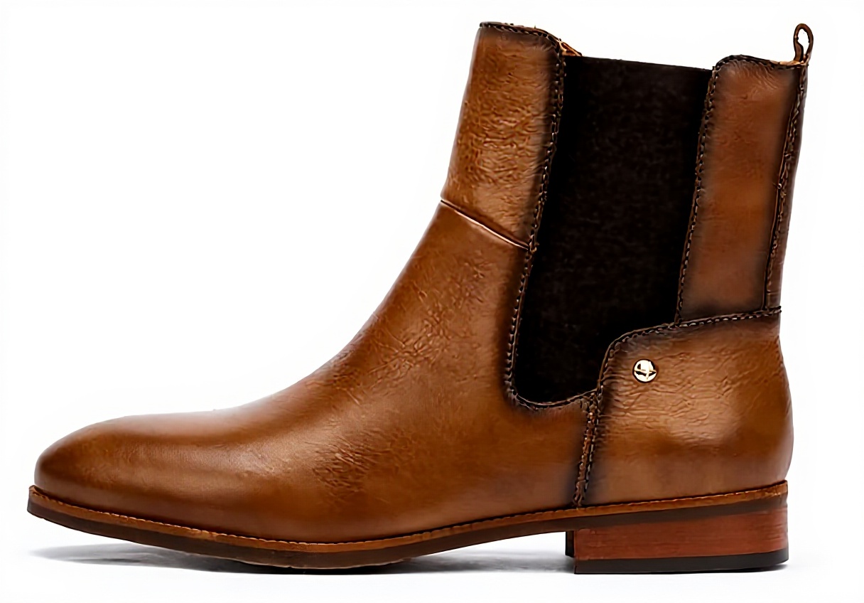 Bottes Pikolinos Royal W4D portées avec un jean et un manteau